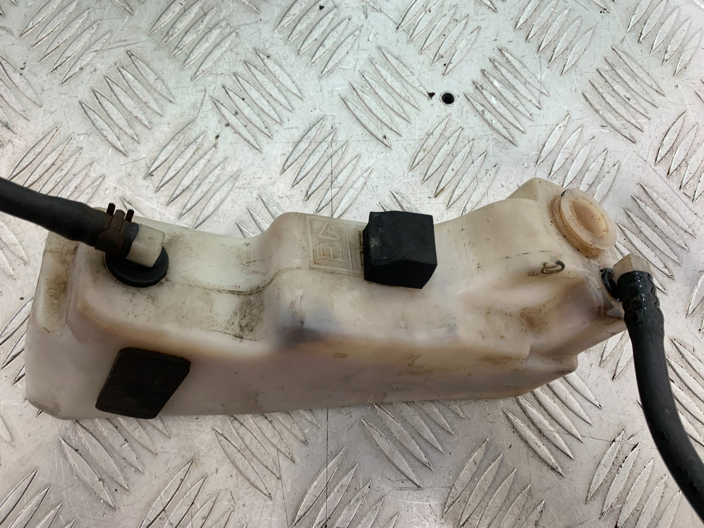 TRIUMPH T509 SPEED TRIPLE COOLANT BOTTLE  YEAR 1997-1998 (CMB1144)