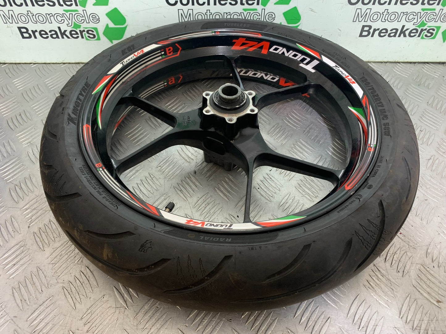 APRILIA TUONO 1000 V4R FRONT WHEEL YEAR 2011-13  (CMB1316)