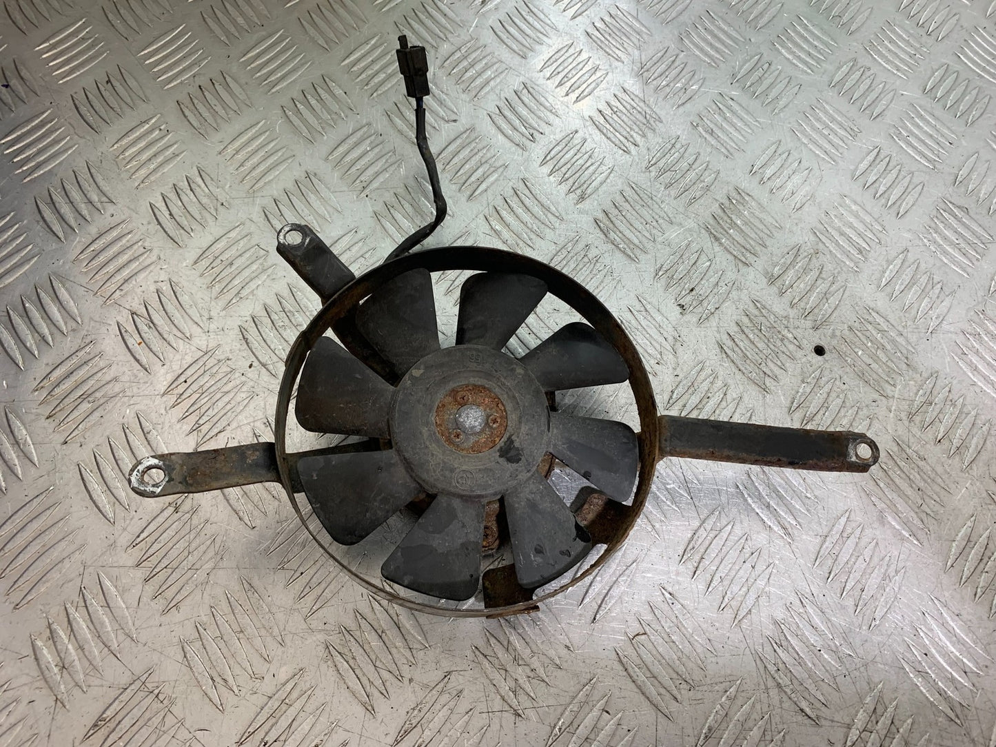 KAWASAKI ZX6R ZX6 J RADIATOR FAN  YEAR 2000 (CMB1312)