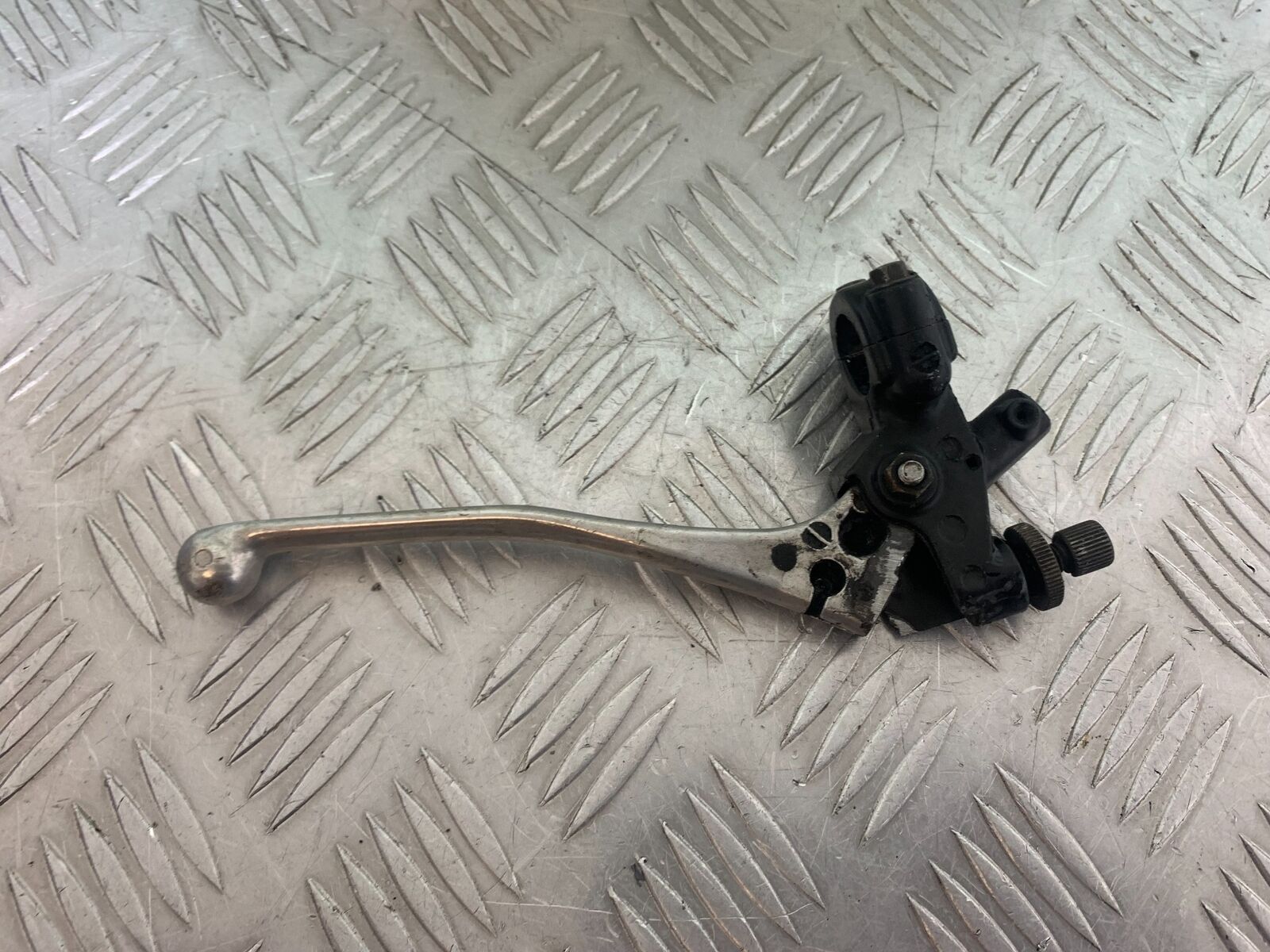 HONDA CBR600 CBR 600 F2 CLUTCH LEVER AND BRACKET   YEAR 1991-1994(CMB1133)