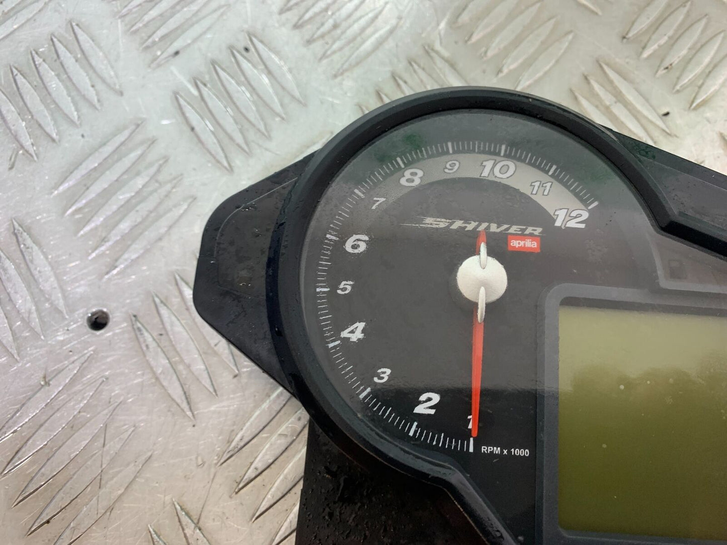 APRILIA SL750 SL 750 SHIVER CLOCKS SPEEDO DASH  YEAR 2012 (CMB1074)