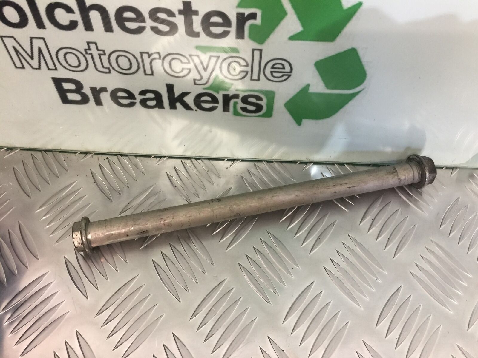 KAWASAKI VN 650 VULCAN SWINGARM SPINDLE   YEAR 2017-2021 (STOCK 924)
