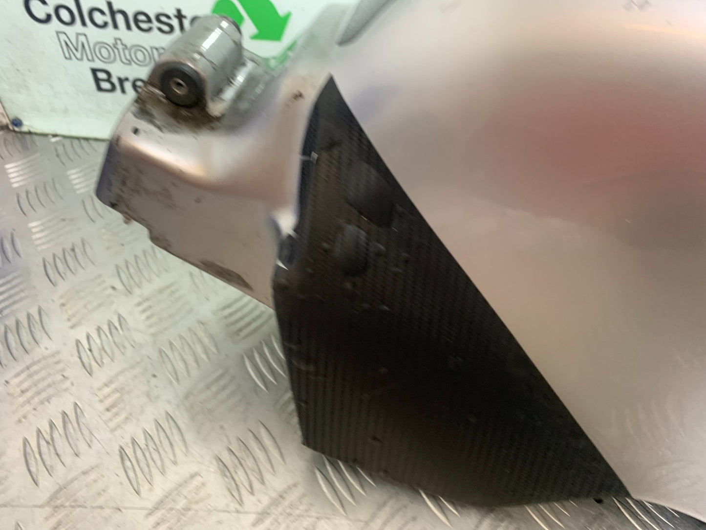 APRILIA RSV1000 RSV 1000 MILLE PETROL TANK   1998- 2003 (CMB1184)