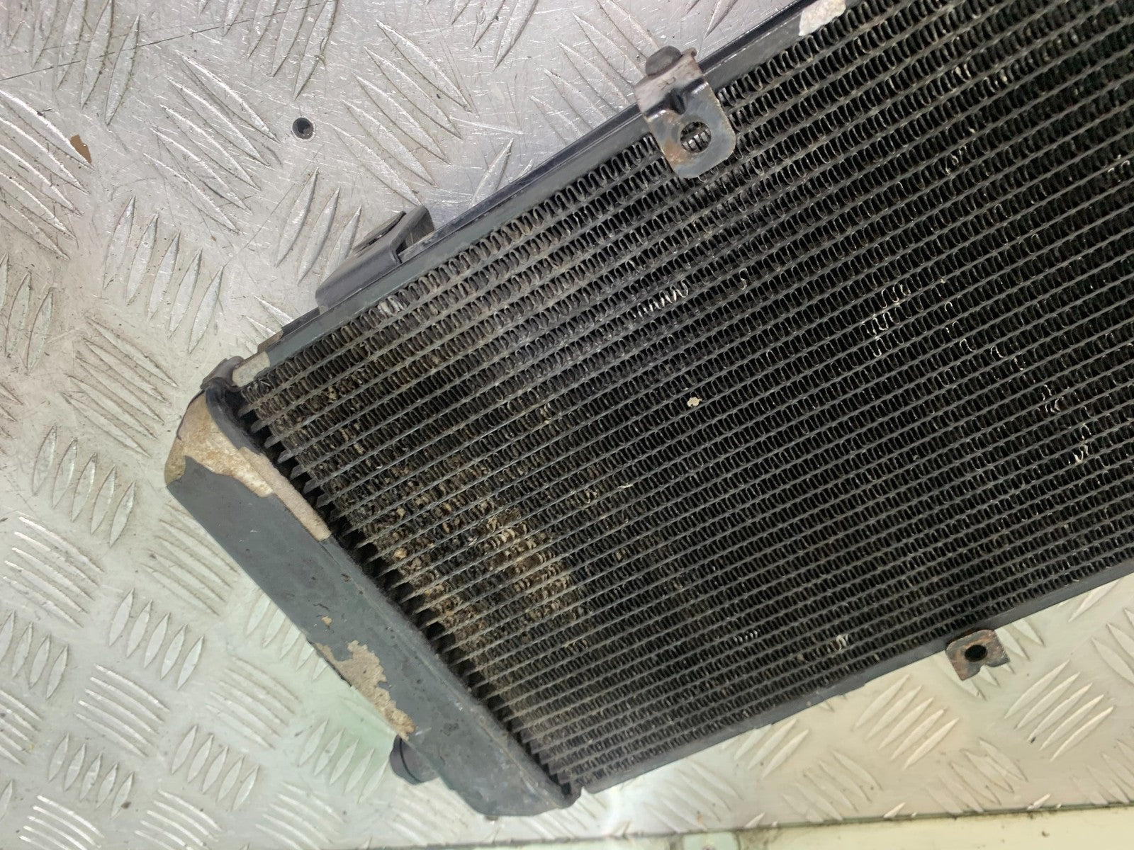 YAMAHA XVS 1300 MIDNIGHT STAR RADIATOR   YEAR 2007-16 (CMB1200)