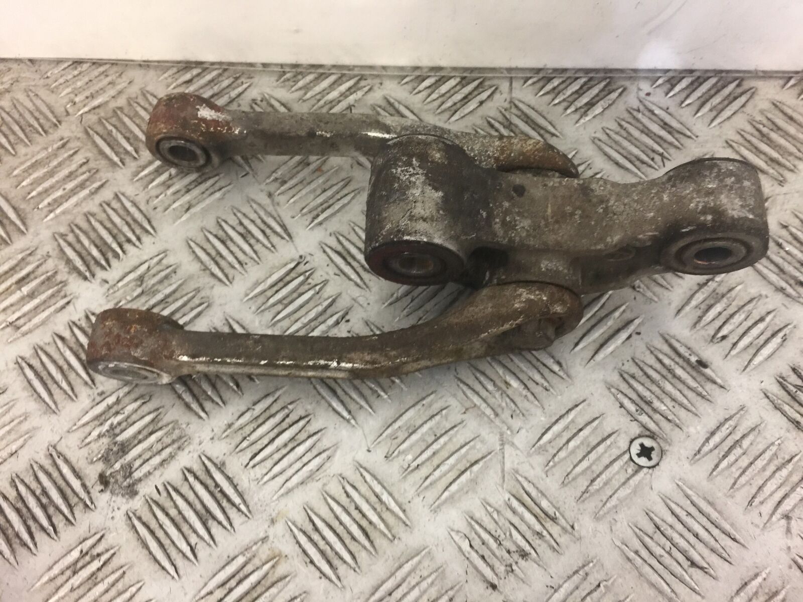 KAWASAKI ZXR400 ZXR 400 L REAR SHOCK LINKAGE  YEAR 1991 1994