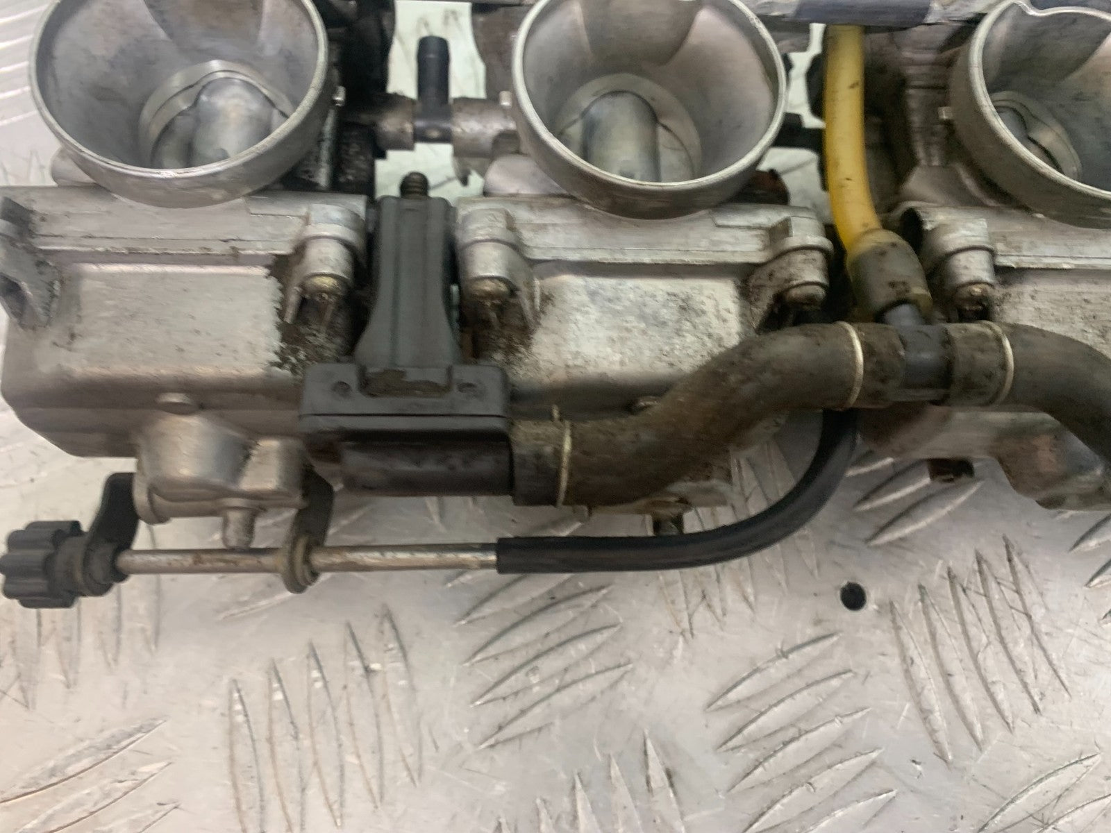 SUZUKI GSX750 INAZUMA CARBS YEAR 1998-2003 (CMB1308)