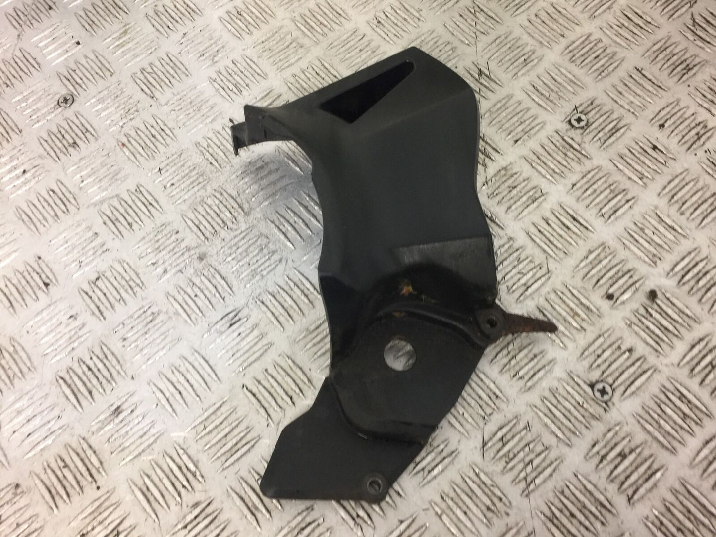 HONDA NC700 NC 700 SPROCKET COVER   YEAR 2011 STOCK 513