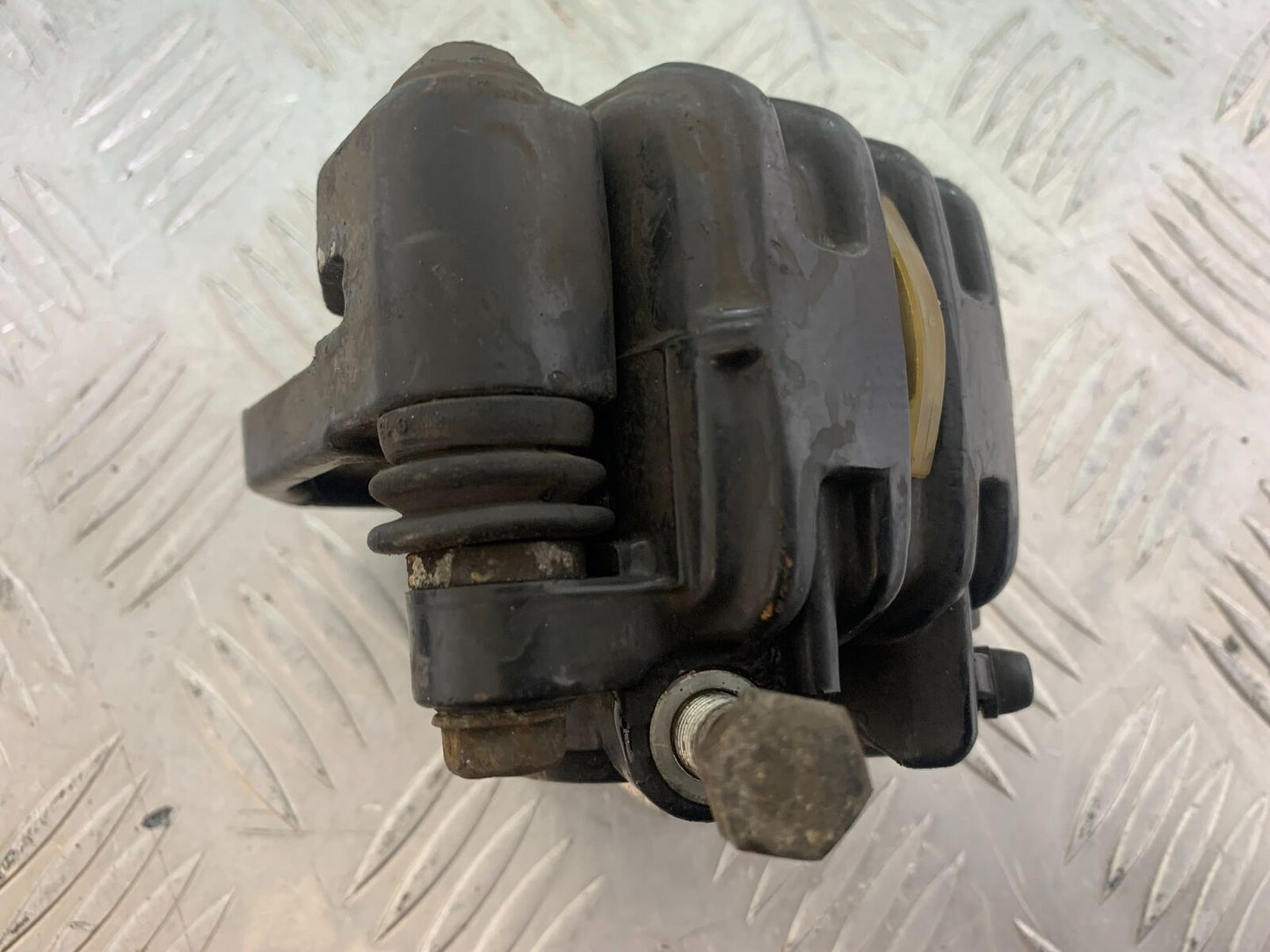 HONDA CX500 CX 500 FRONT RIGHT CALIPER YEAR 1980 (CMB1131)