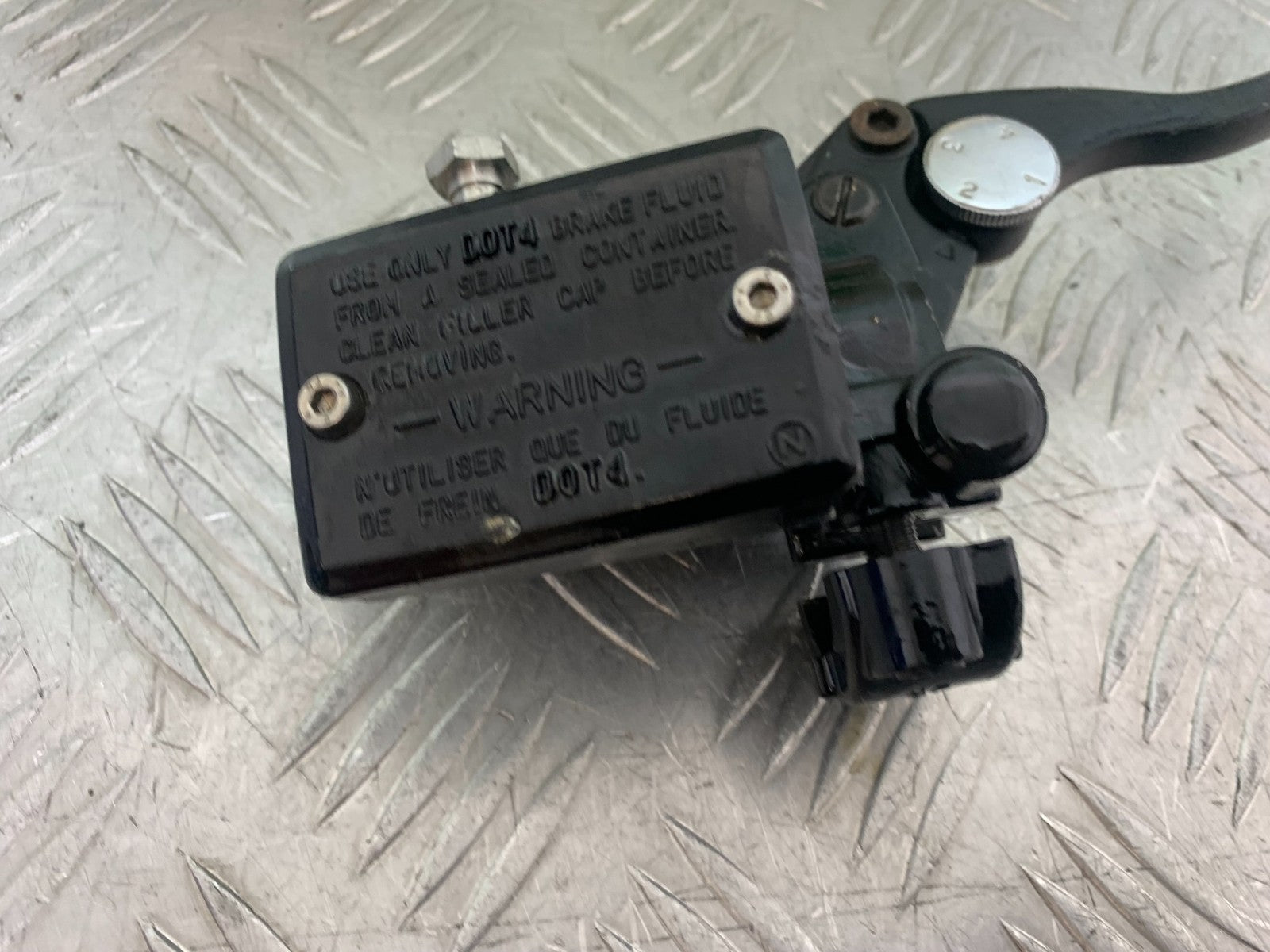 KAWASAKI ZZR1100 D BRAKE MASTER CYLINDER  YEAR 1993-2001 (CMB1289)