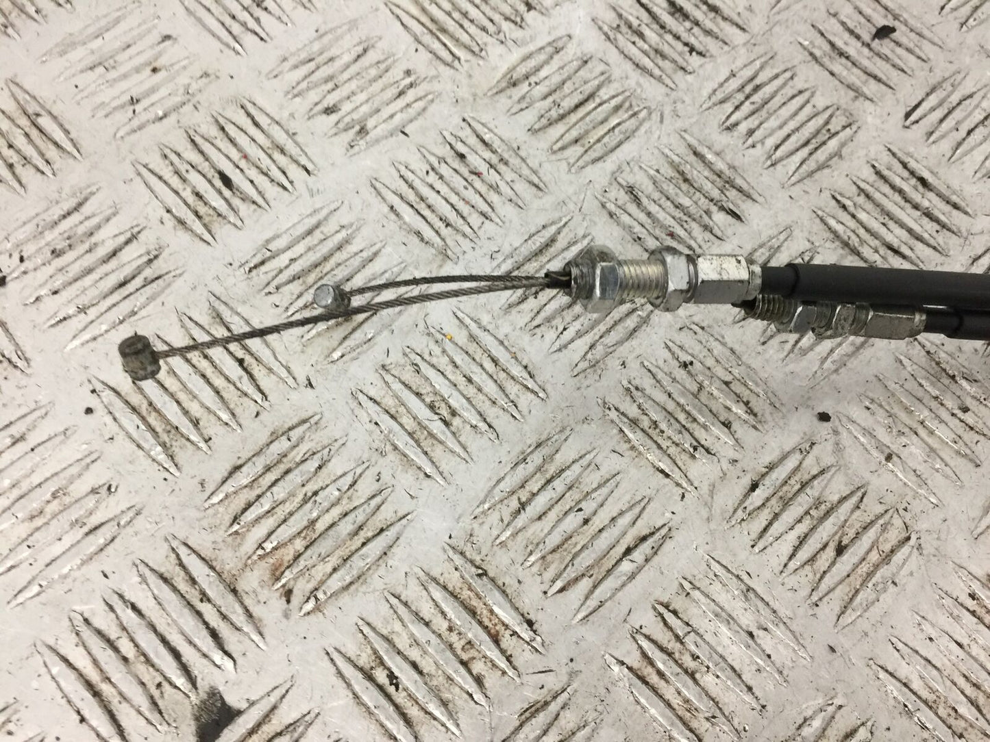 SUZUKI GSXR 600 K4 K5 THROTTLE CABLES  YEAR 2004-2005 (STOCK 778)