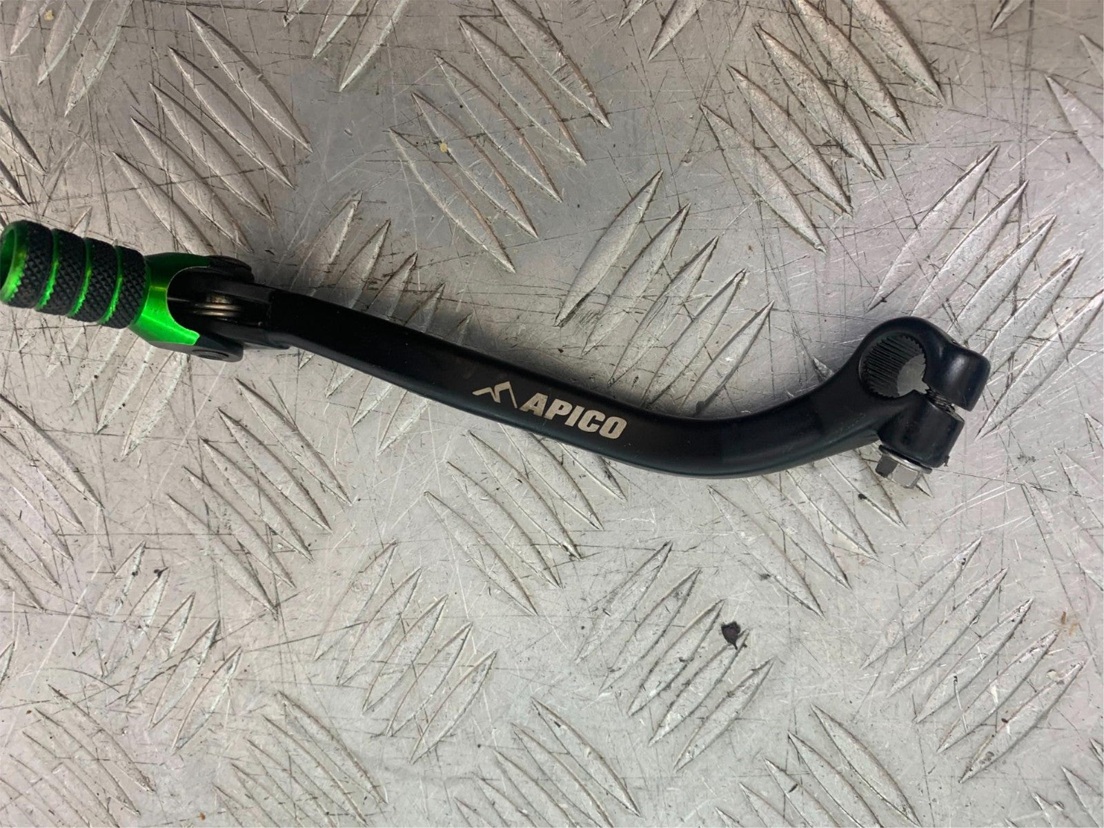 KAWASAKI KXF250 KXF 250 GEAR LEVER   YEAR 2006-2008 (CMB1309)