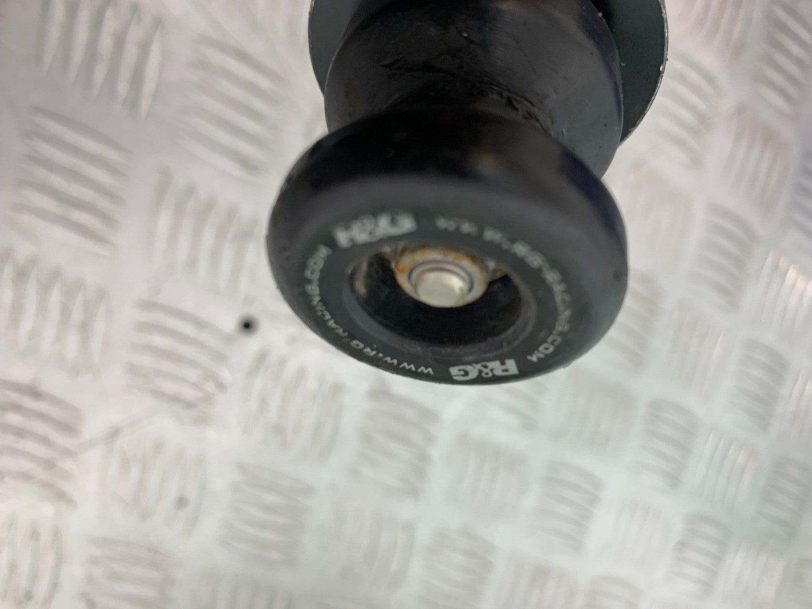 MV AGUSTA 800 F3 REAR WHEEL CRASH BOBBINGS   YEAR 2017-2019 (CMB1227)