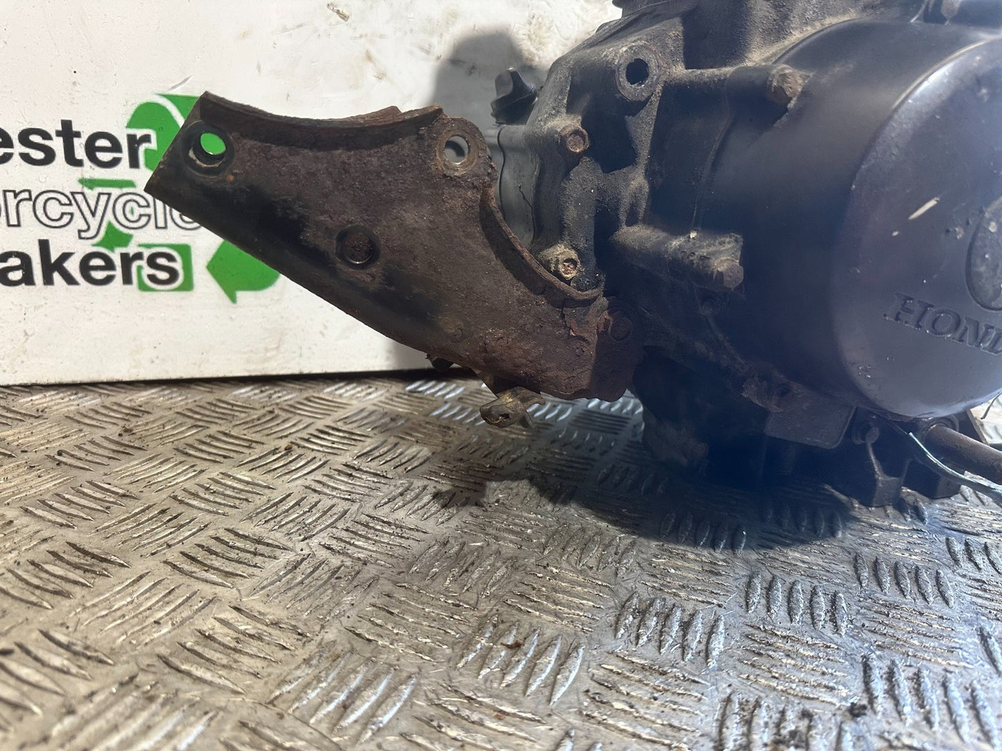 HONDA CBF125 CBF 125 ENGINE YEAR 2009-14 (CMB1182)