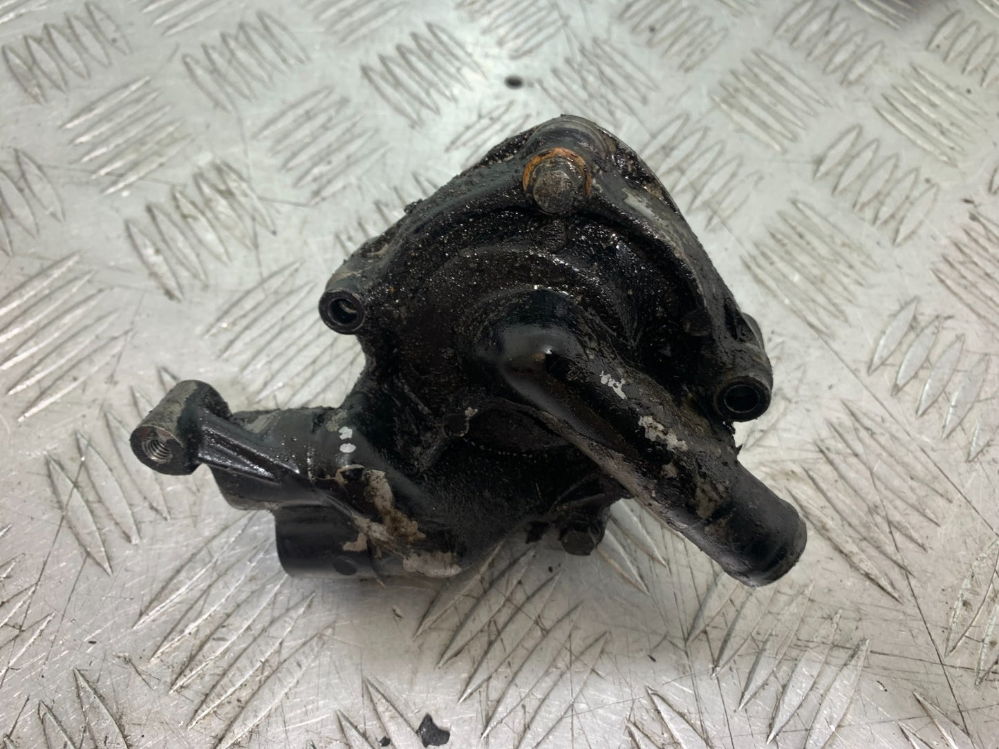 HONDA VT700 VT 700 SHADOW WATER PUMP   YEAR 1984-85 (CMB1328)