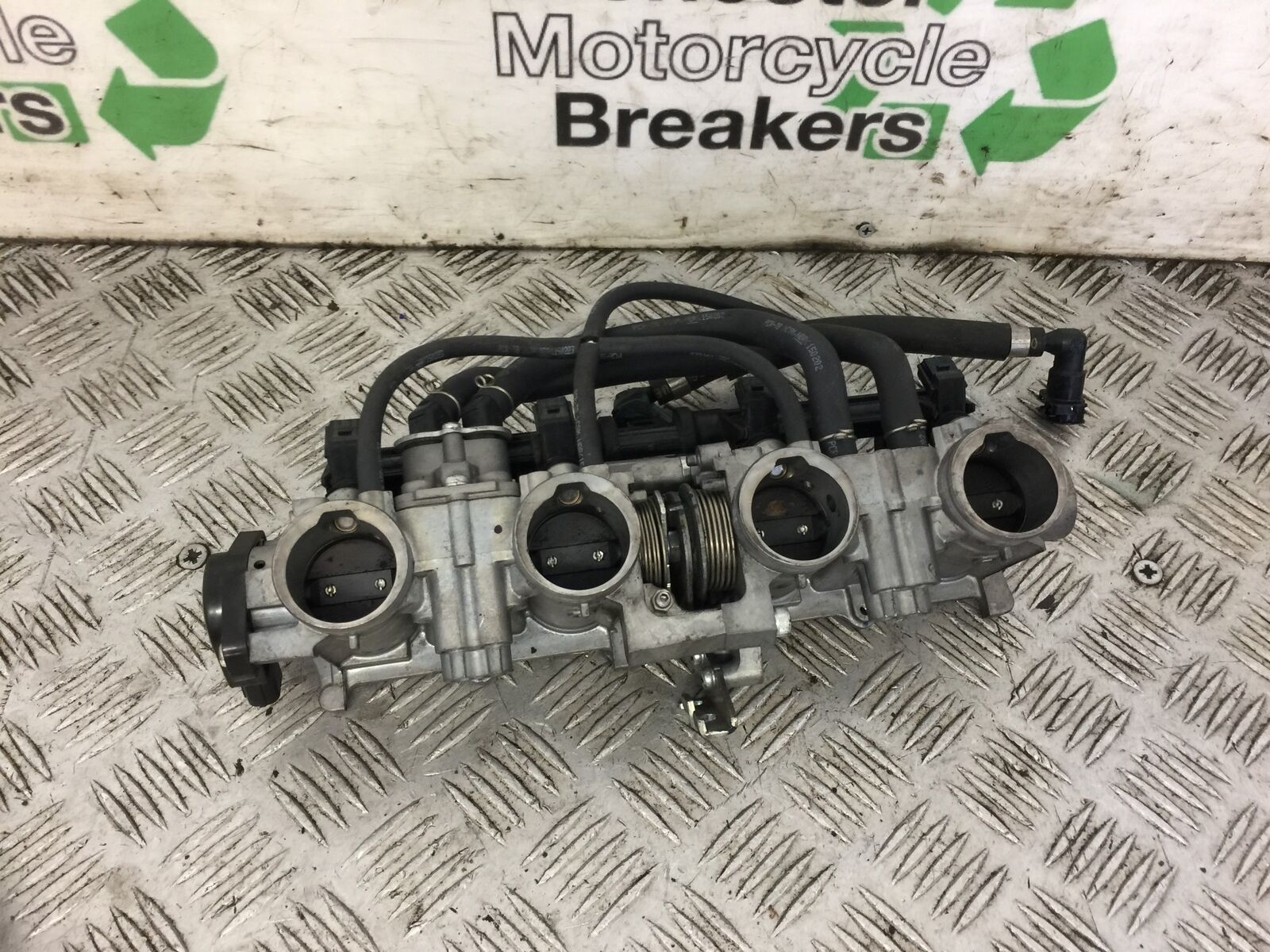 HONDA CB650 F CB 650 FA-E THROTTLE BODIES  YEAR 2014-2017 STOCK 609