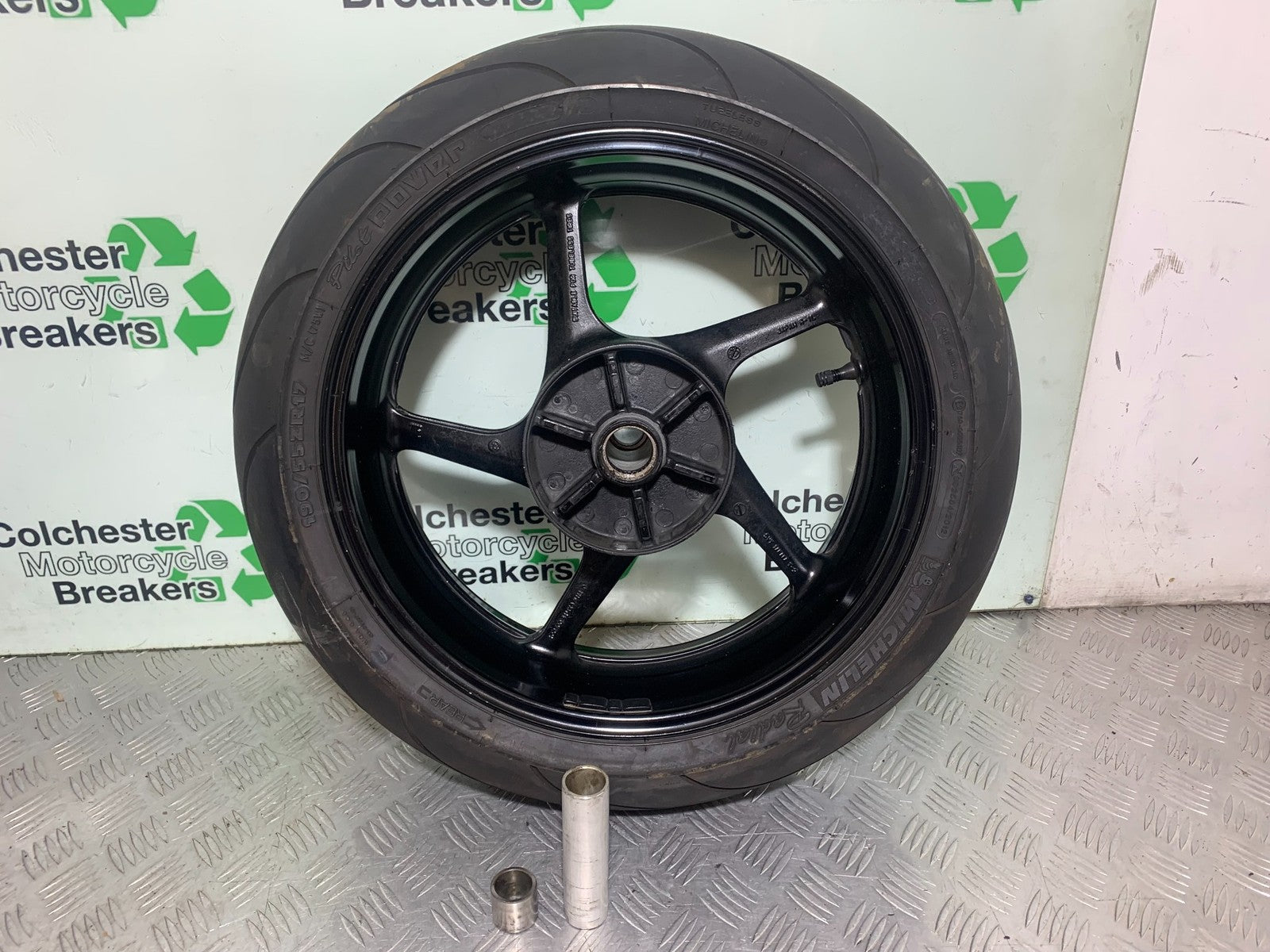 YAMAHA YZF R1 14 B BIG BANG REAR WHEEL   2009-14 (CMB1175)