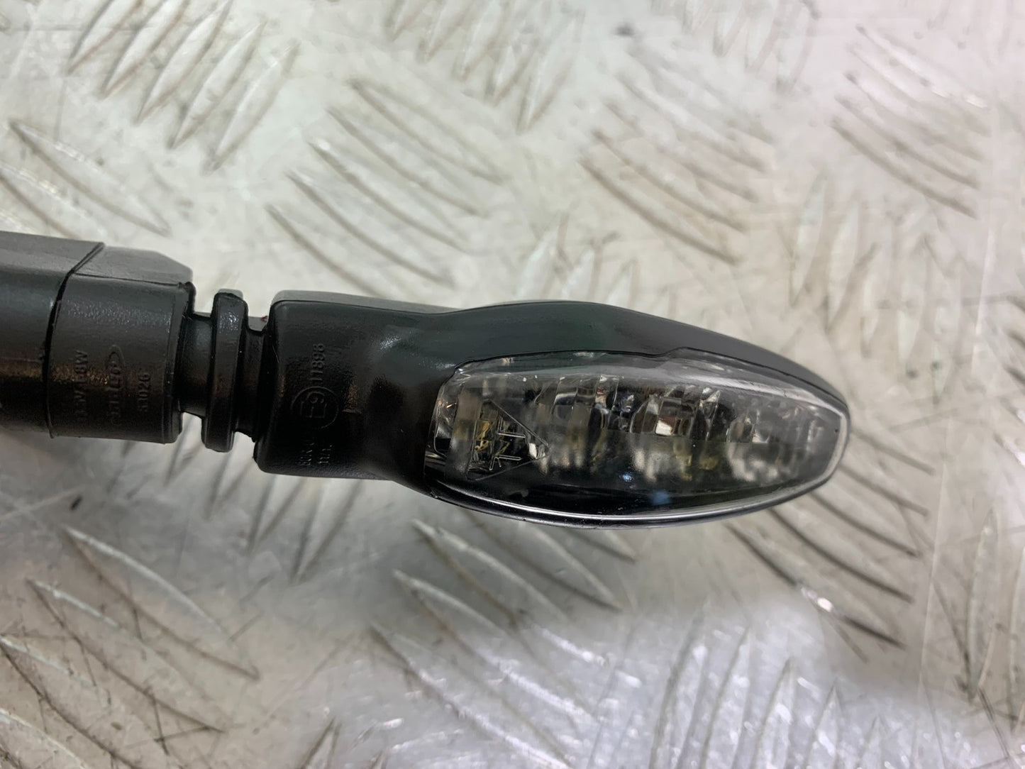 TRIUMPH TRIDENT 660 FRONT INDICATORS  YEAR 2021-2024 (CMB1295)