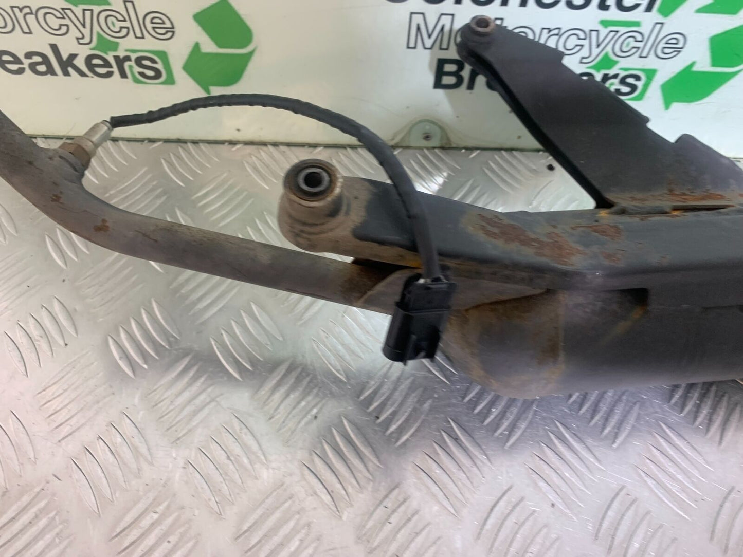 NECO GPX125 EXHAUST  YEAR 2016-2021(CMB1052)