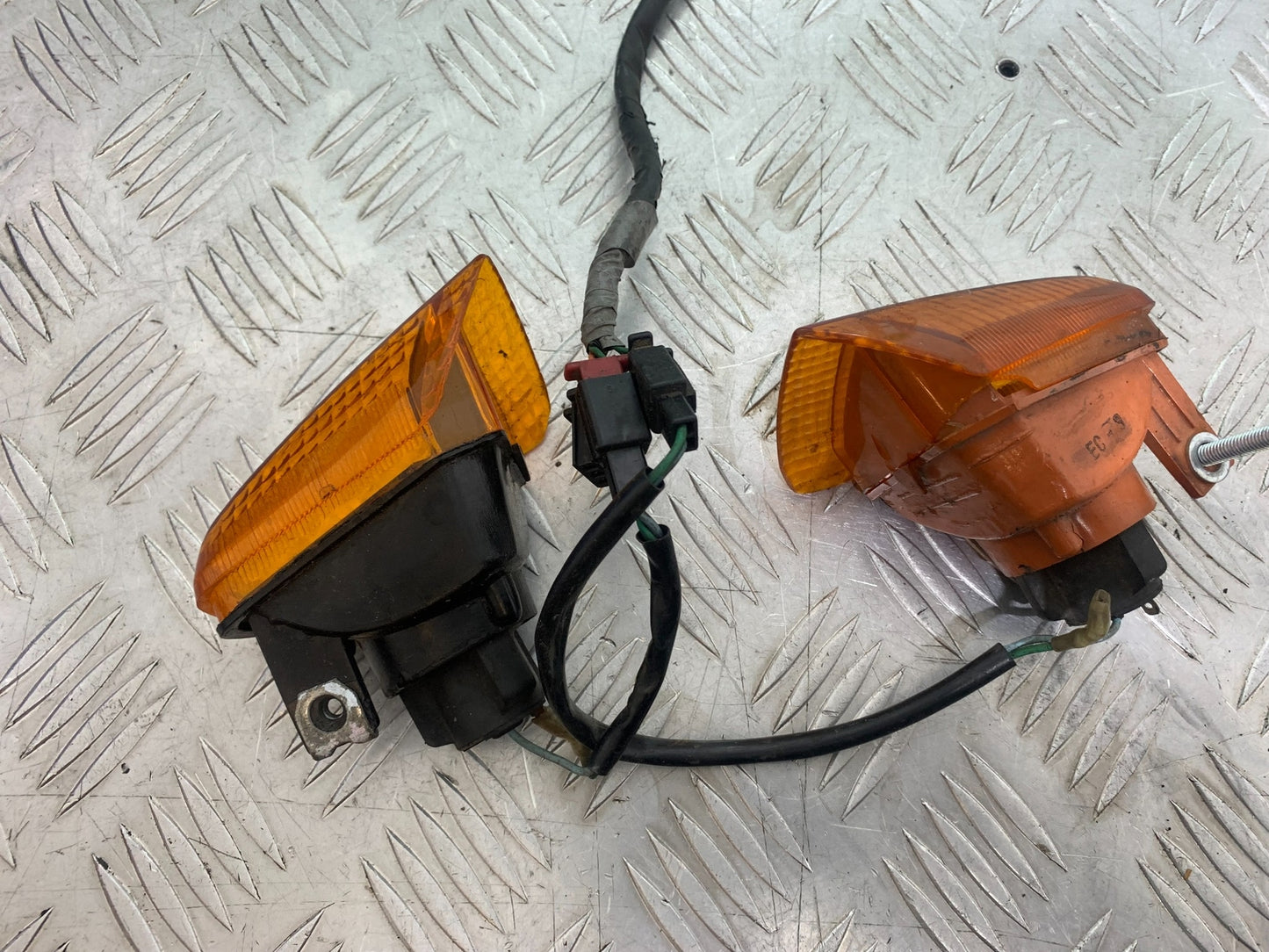HONDA VFR750 VFR 750 F REAR INDICATORS YEAR 1994-1997 (CMB1156)