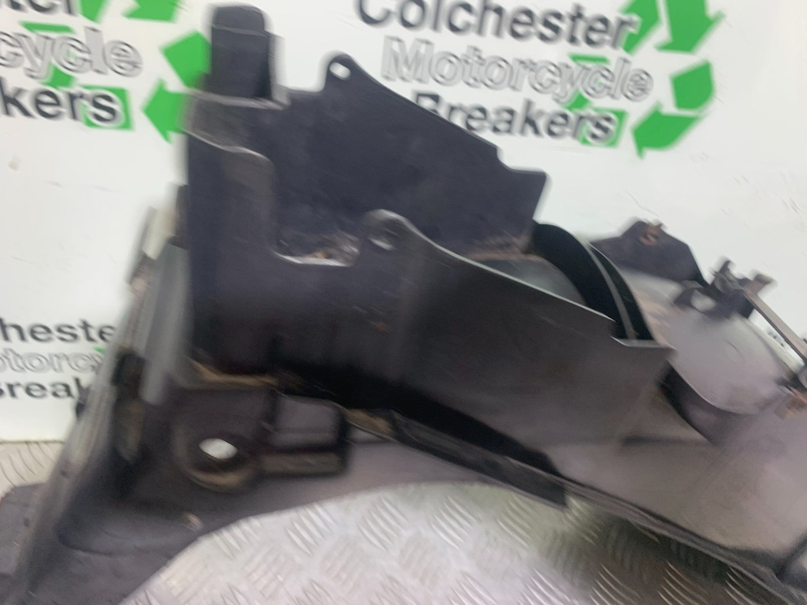 YAMAHA XJ900 XJ 900 DIVERSION REAR MUDGUARD   YEAR 1994-2002 (CMB1292)