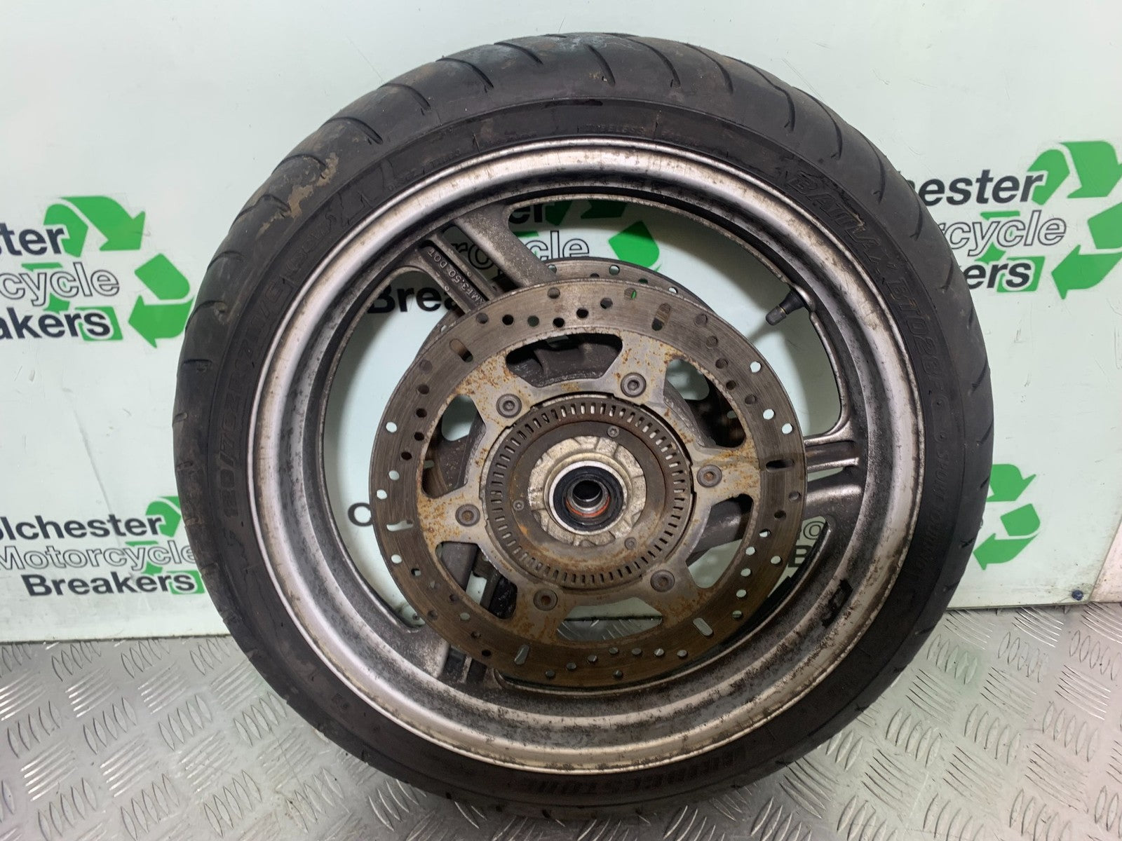 HONDA NT 700 V DEAUVILLE FRONT WHEEL   YEAR 2006-2011 (CMB1211)