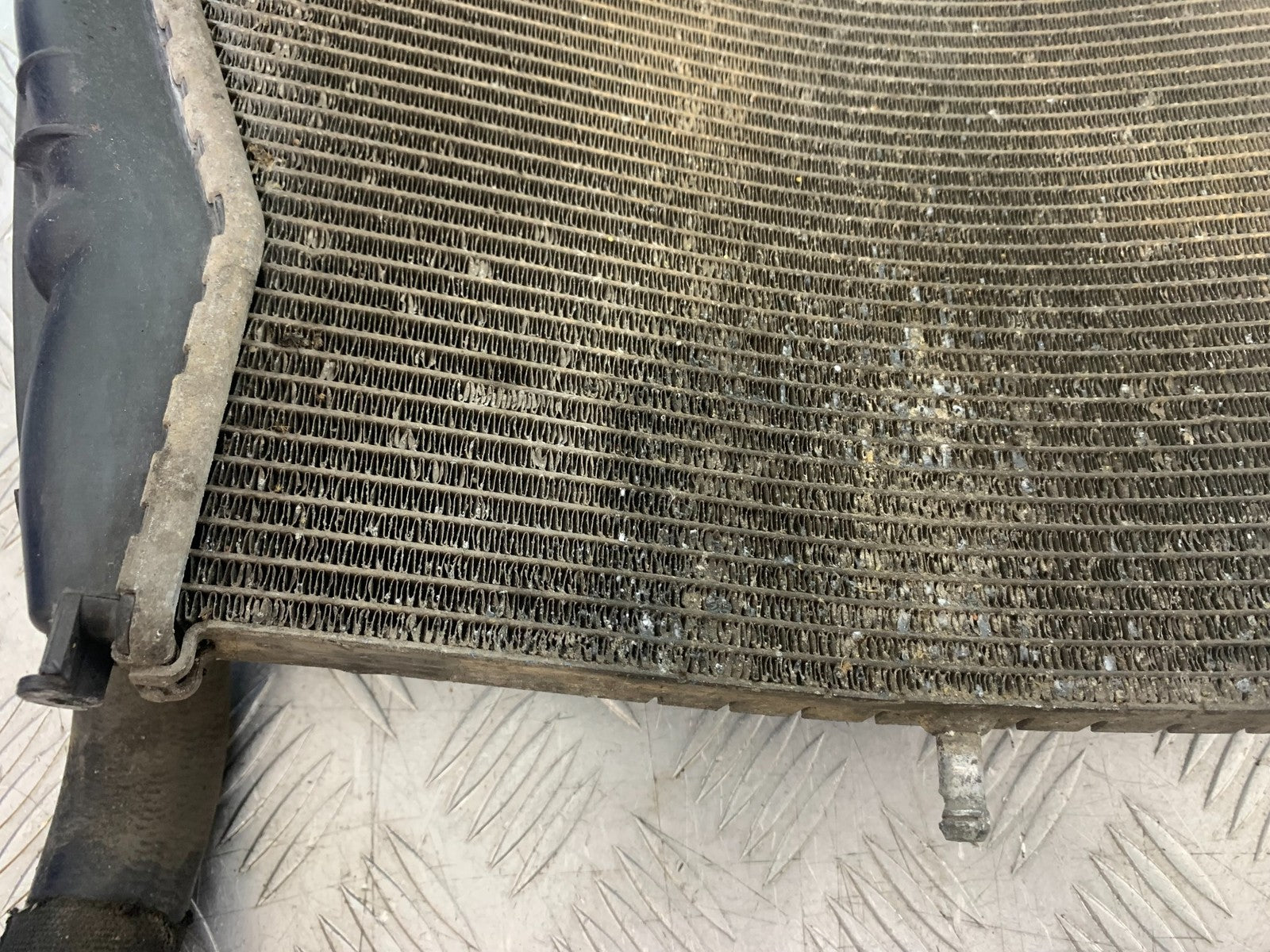 BMW S1000 RR RADIATOR  YEAR 2015-2018 (CMB1246)
