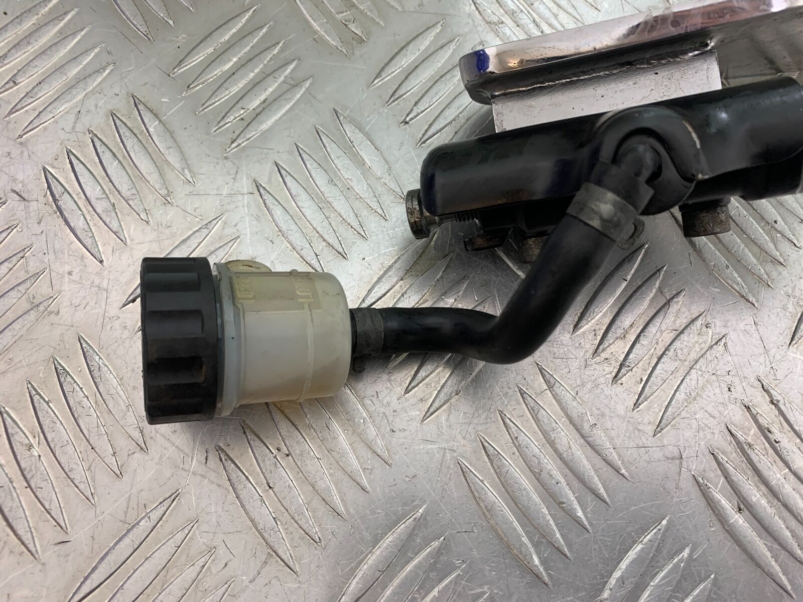 TRIUMPH THUNDERBIRD 1600 REAR BRAKE MASTER CYLINDER   YEAR 2011 (CMB1107)