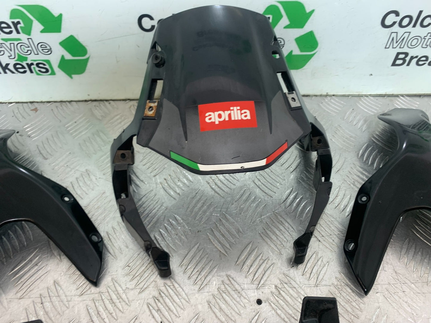 APRILIA 650 PAGASO STRADA TOP FAIRING   YEAR 2005-2010 (CMB1260)