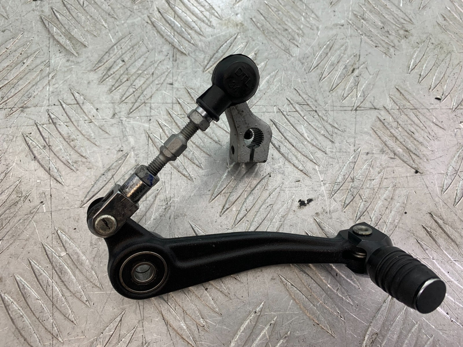 KTM 390 ADVENTURE GEAR LEVER   YEAR 2020-24 (CMB1240)