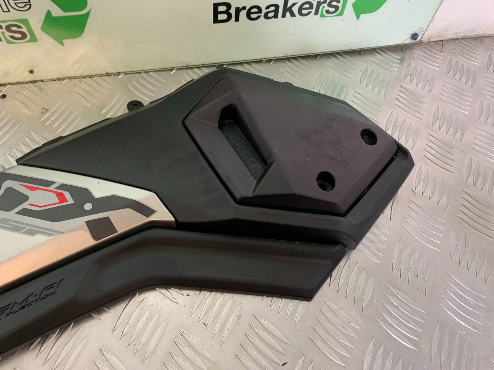 HONDA MSX125 GROM RIGHT FAIRING PANEL YEAR 2016-2020  (CMB1009)