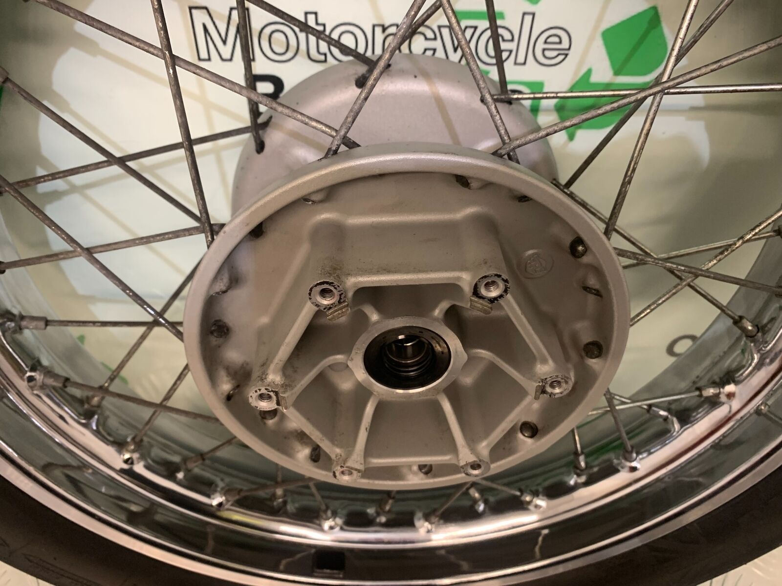 ROYAL ENFIELD 350 CLASSIC REAR WHEEL  YEAR 2022 (STOCK 967)
