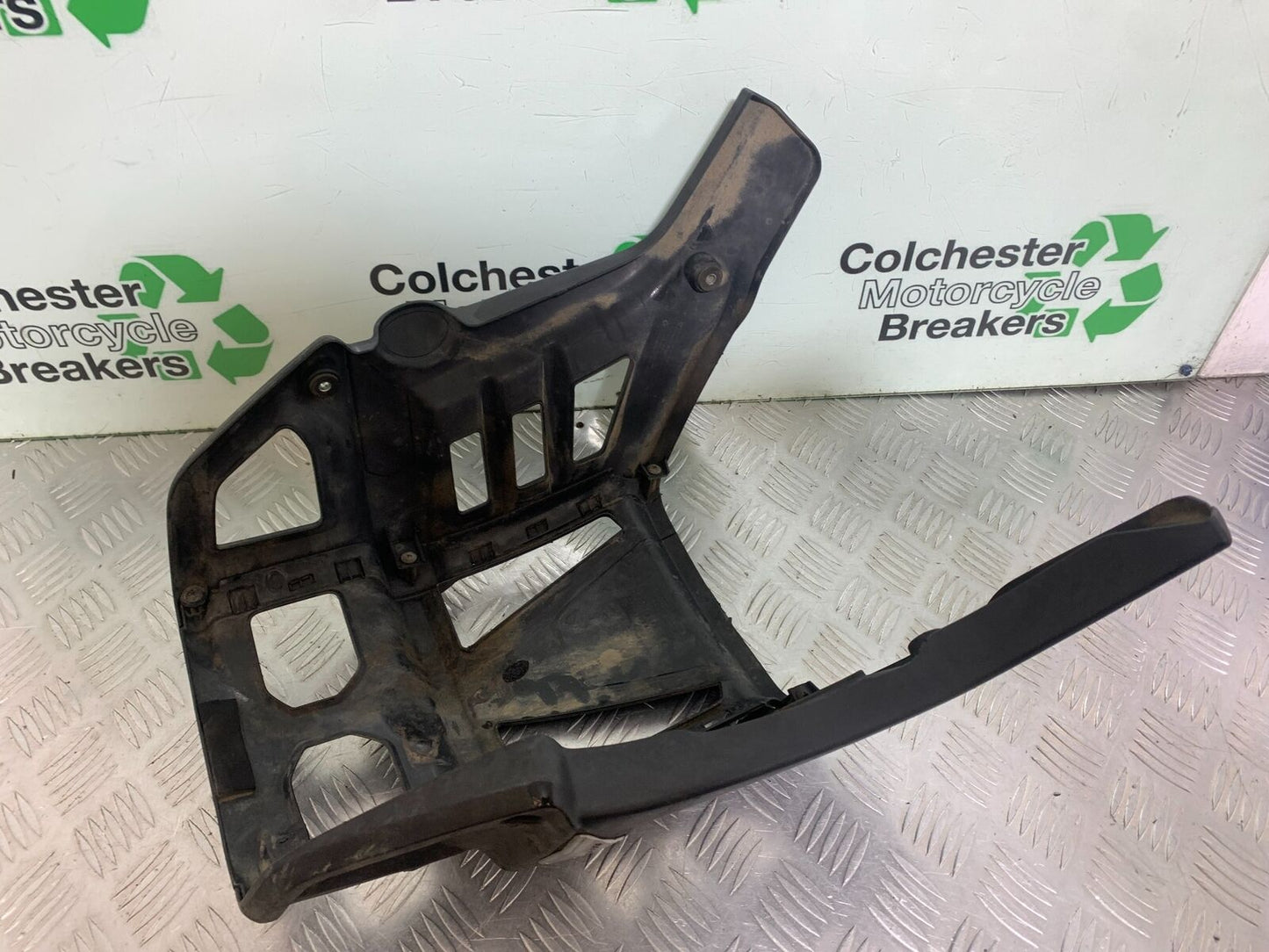 SUZUKI DL 650 V-STROM BELLY PAN  YEAR 2020 (CMB1117)
