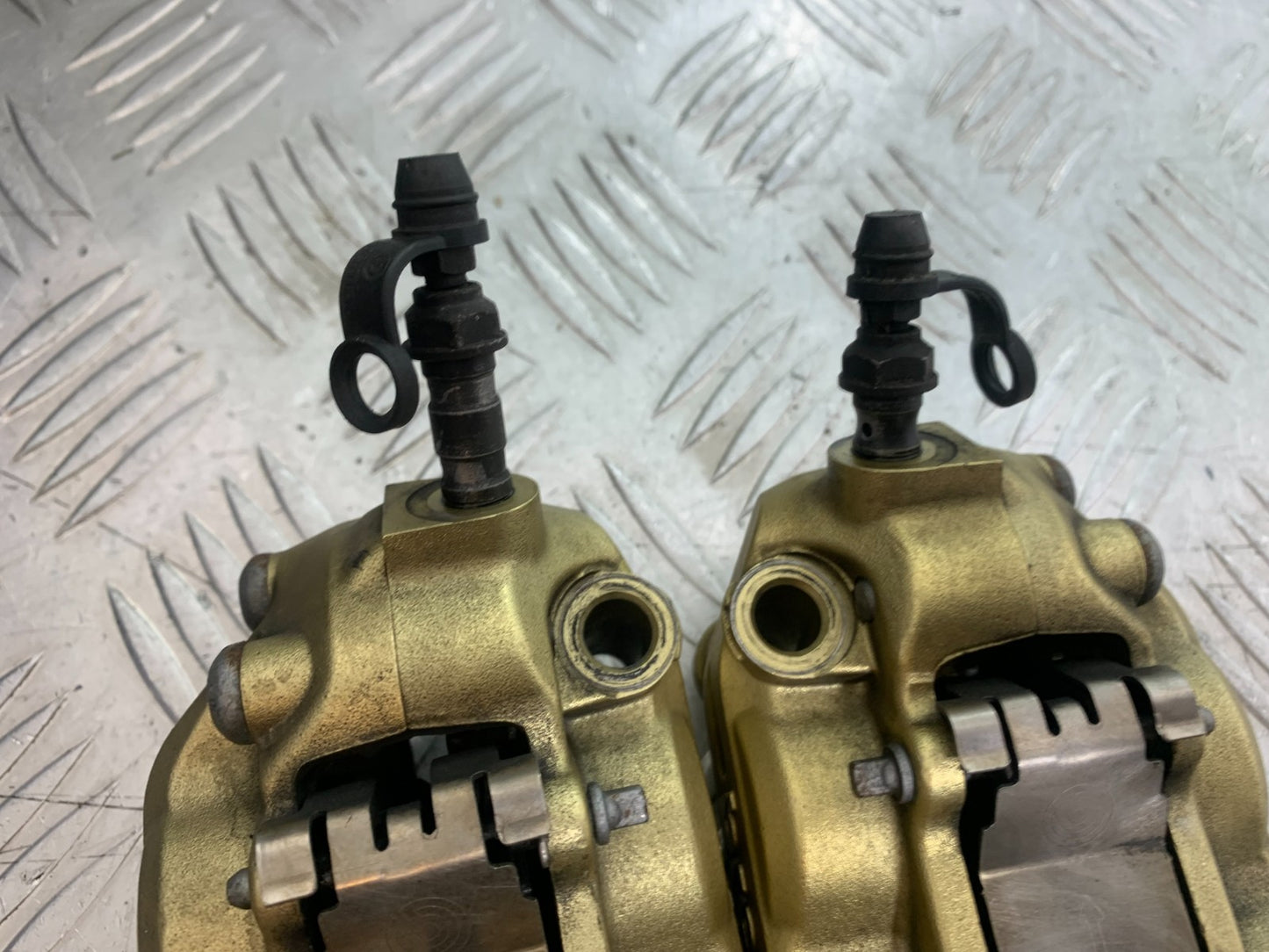 APRILIA TUONO 1000 V4R FRONT BRAKE CALIPERS  YEAR 2011-13  (CMB1331)
