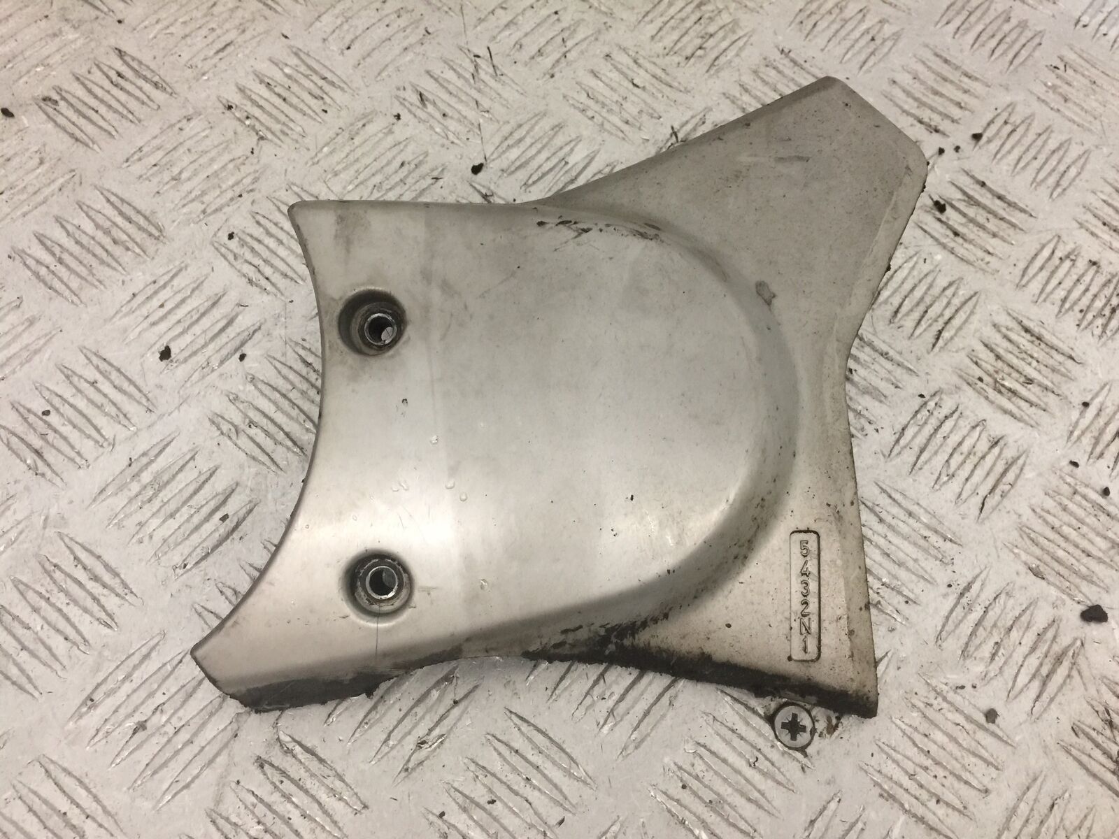 HONDA XL125 VARADERO SPROCKET COVER   YEAR 2008 (STOCK 841)