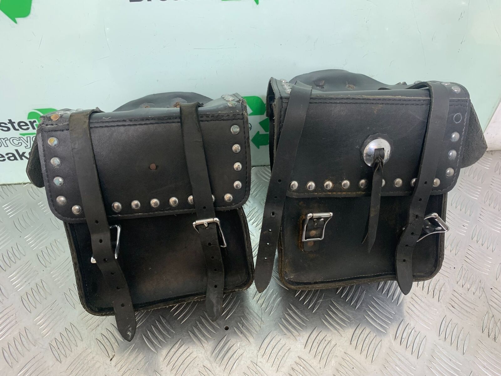 HONDA VT1100 C SHADOW SPIRIT SADDLE BAGS  2002-2003 (CMB1035)
