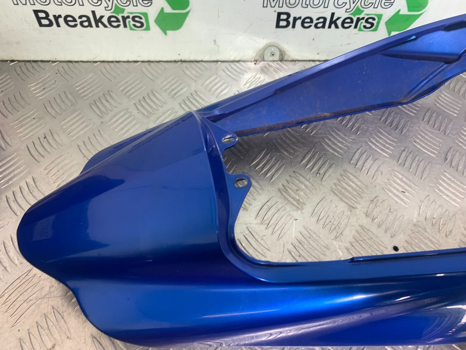 TRIUMPH 1050 SPRINT ST TAIL PIECE   YEAR 2004-2007 (CMB1197)