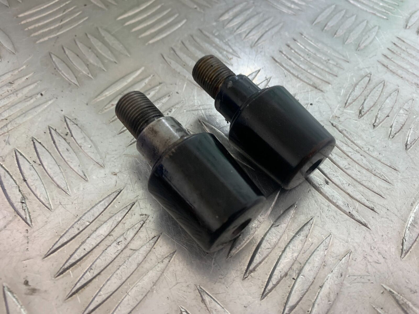 YAMAHA XJ6 XJ6-S BAR END WEIGHTS YEAR 2009-2015  (CMB1070)