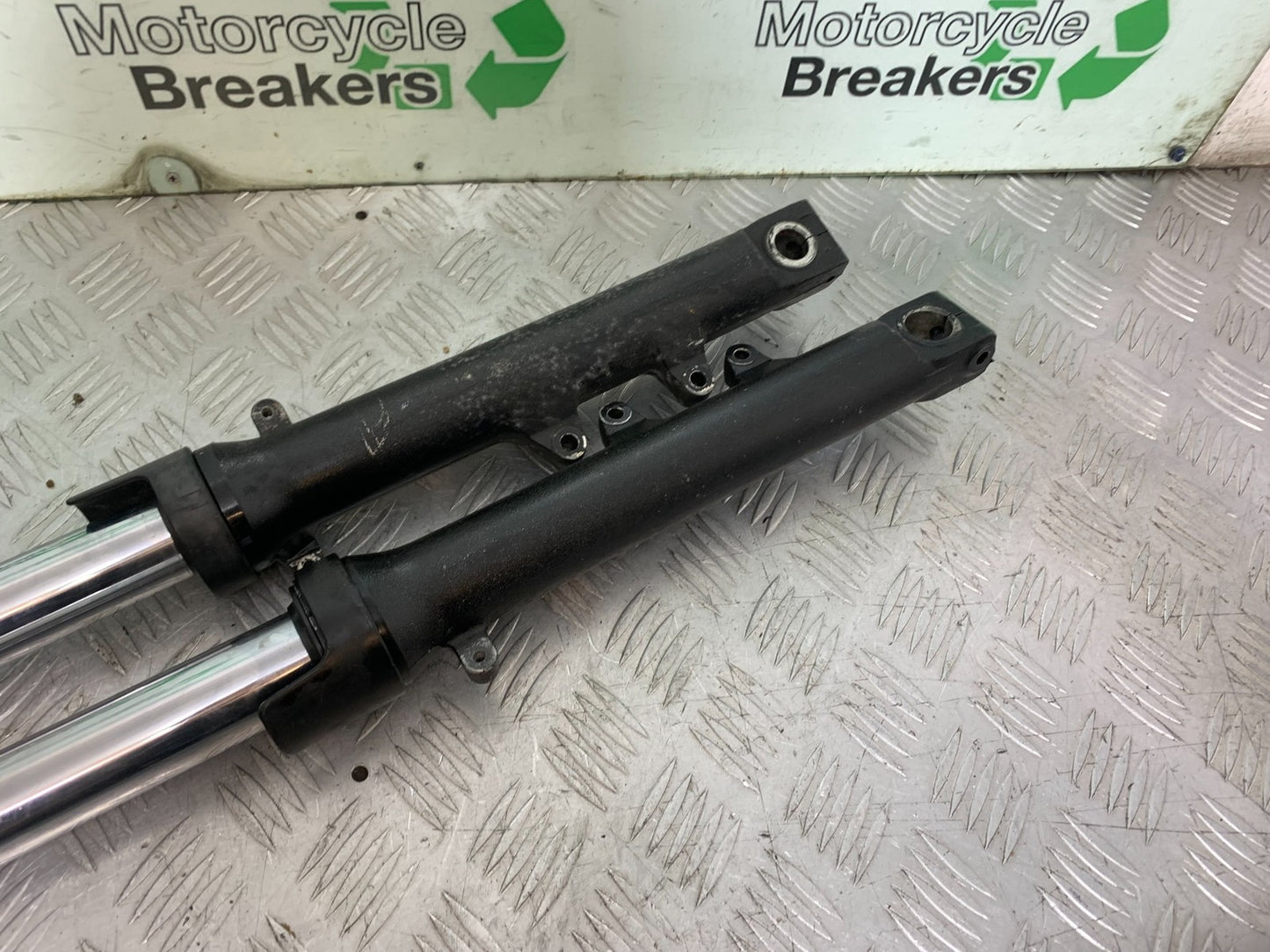 HONDA CBF600 CBF 600 FORKS  YEAR 2004-07  (CMB1305)