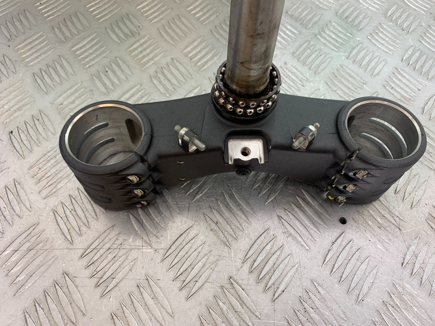 DUCATI 1299 PANIGALE BOTTOM YOKE  YEAR 2016 (CMB 1187)