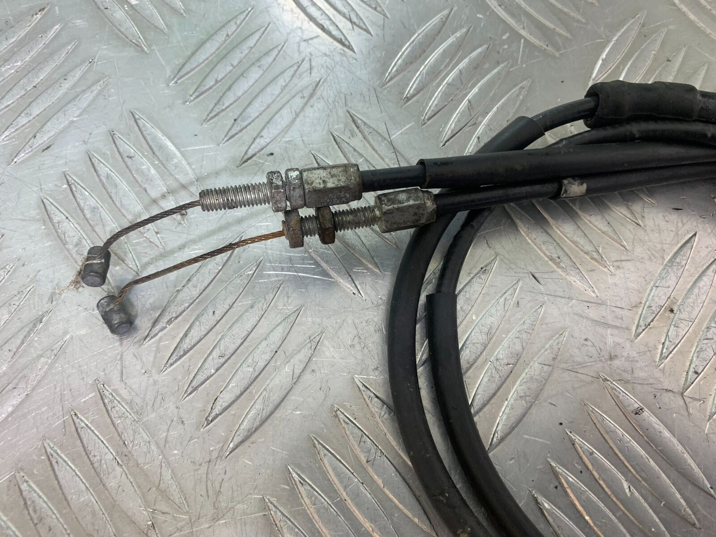 HONDA CB600 CB 600 HORNET THROTTLE CABLES  YEAR 1998 -2002 (CMB1126)