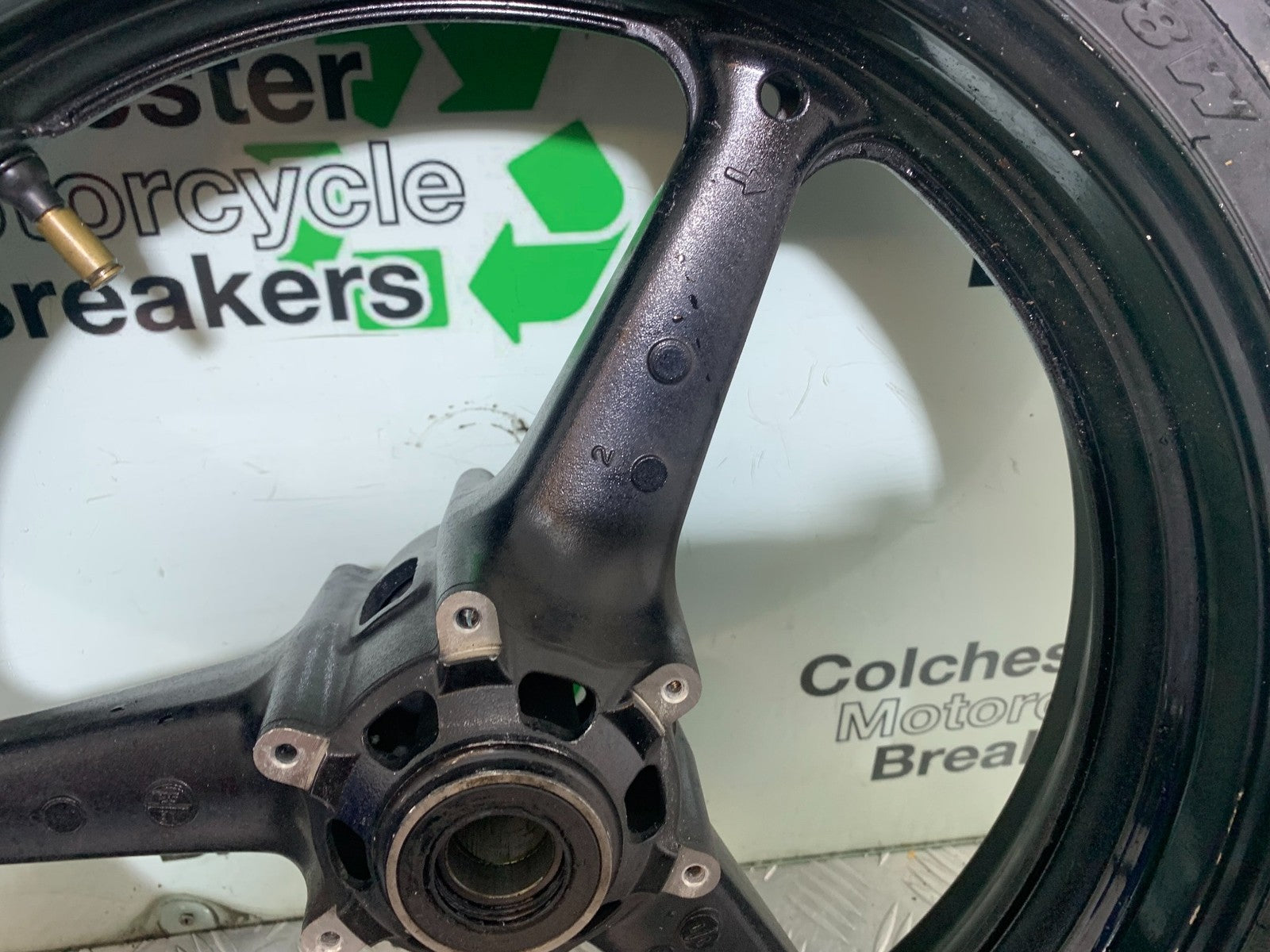 HONDA CBR1000 rr FIREBLADE FRONT WHEEL   2008-2011 (CMB1253)