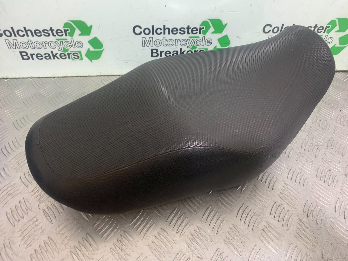 SUZUKI GSX750 INAZUMA SEAT   YEAR 1998-2003 (CMB1308)