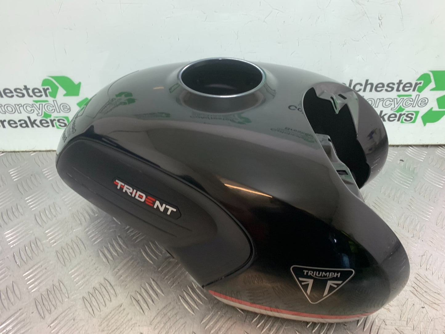TRIUMPH TRIDENT 660 PETROL TANK COVER YEAR 2021-2024 (CMB1295)