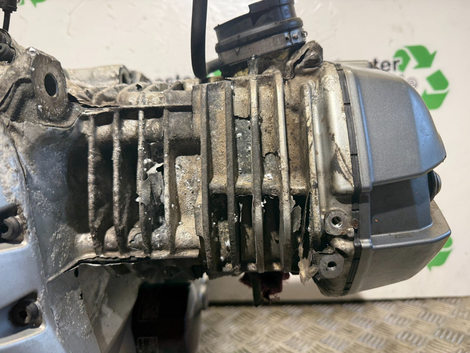 BMW R1200 R 1200 GS ENGINE YEAR 2013-2016 (CMB1257)