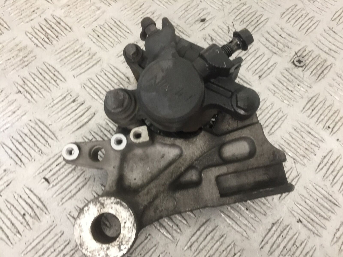 HONDA CB600 CB 600 F-9 HORNET REAR CALIPER   2009 (STOCK 869)