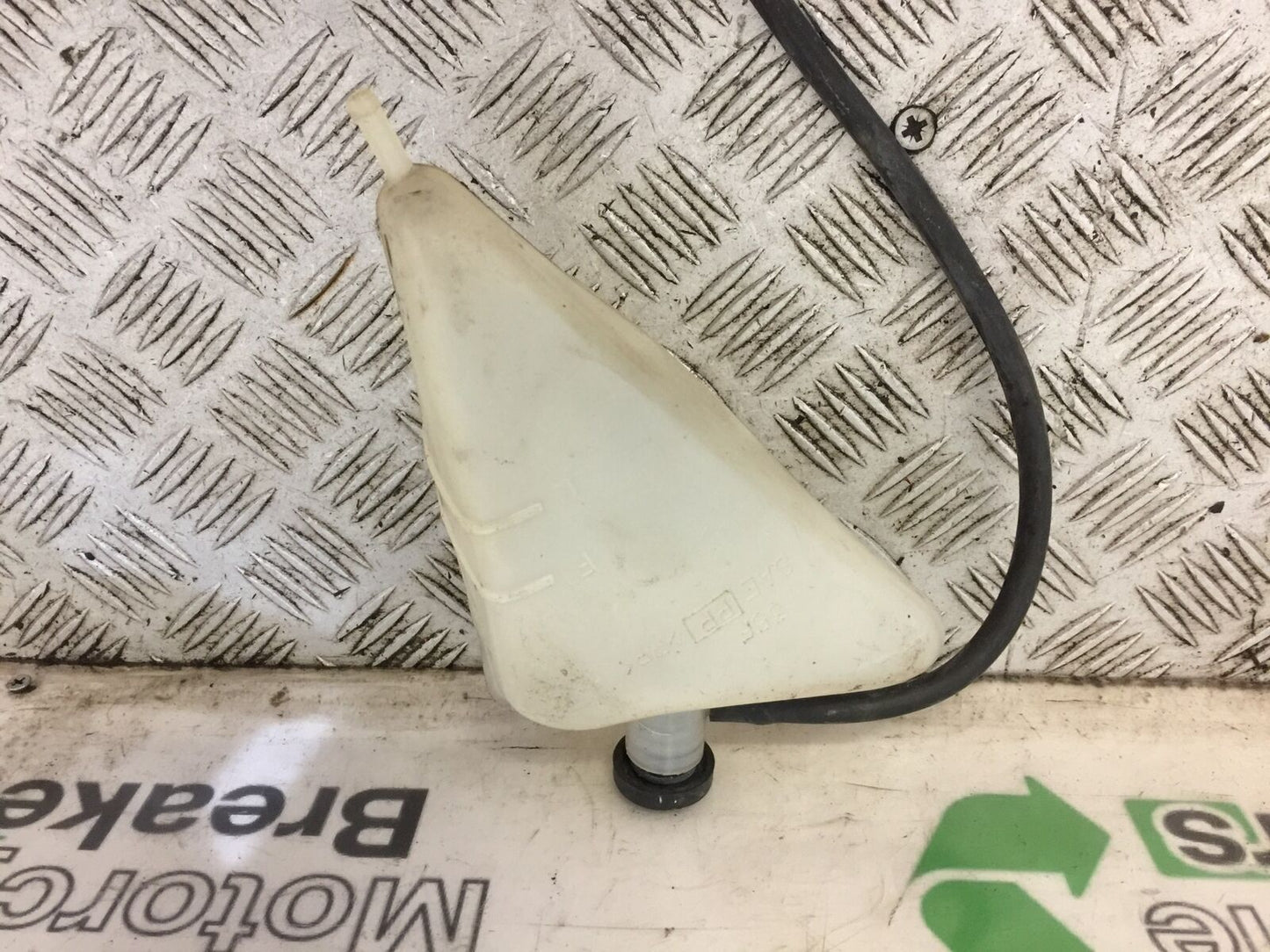 SUZUKI GSXR600 GSXR 600K1 K2 COOLANT BOTTLE  YEAR 2000