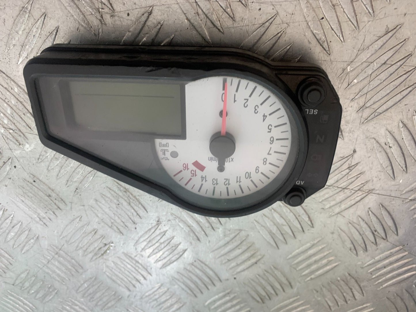 SUZUKI GSXR750 GSXR 750 K4 K5 CLOCKS SPEEDO DASH  2004-2005 (CMB1319)