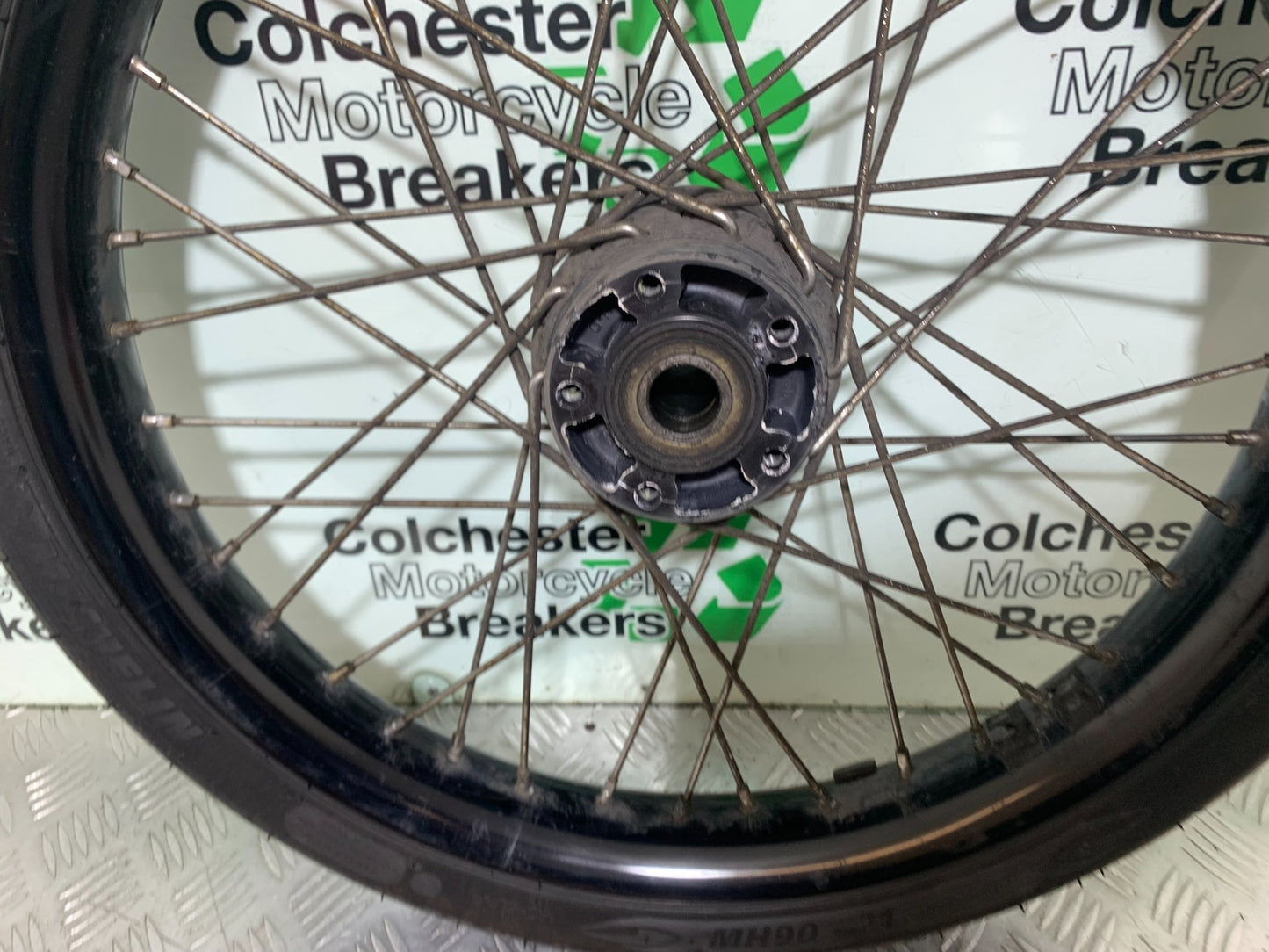 HARLEY DAVIDSON FXS BLACKLINE 1585 FRONT WHEEL   YEAR 2012 (CMB1147)