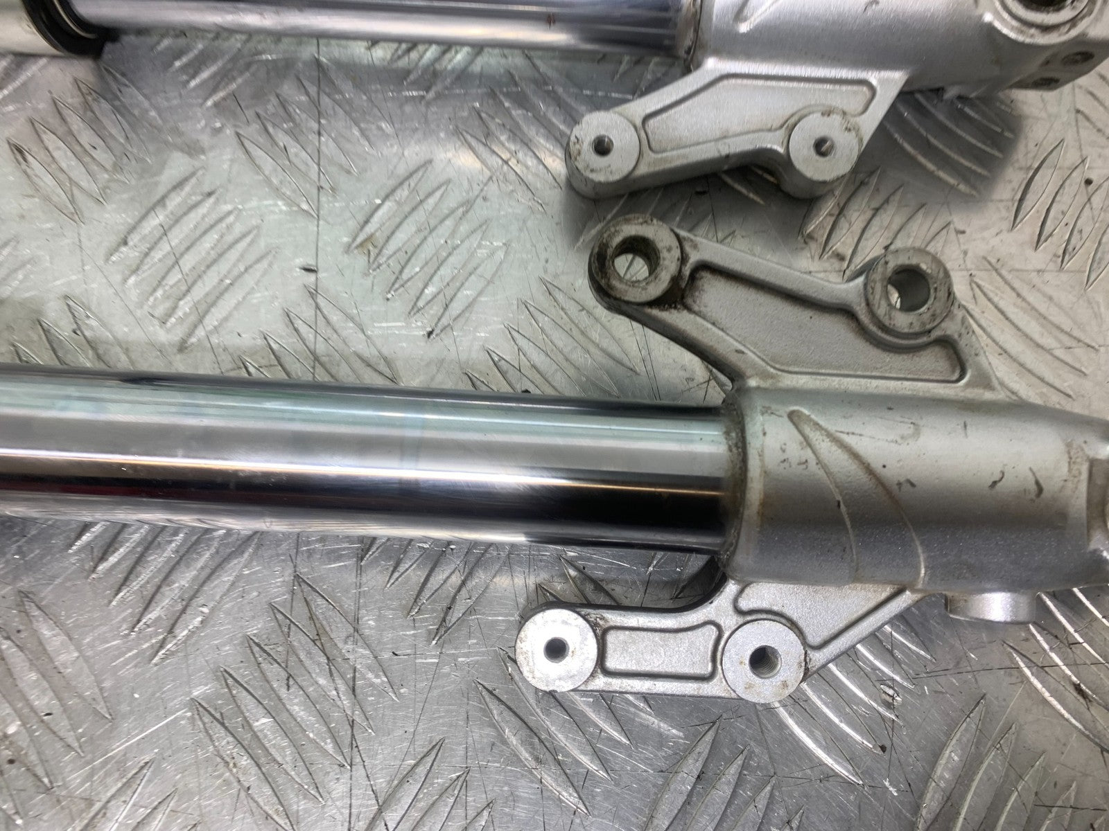 SINNIS TERRAIN 125 FORKS  YEAR 2017-2020 (CMB1241)