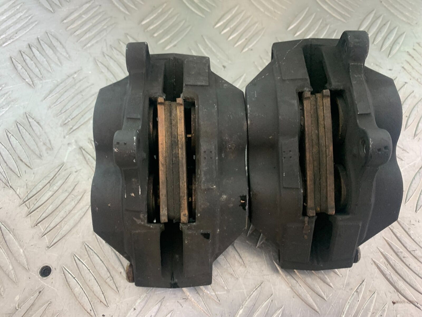 SUZUKI GSF1250 GSF 1250 BANDIT FRONT CALIPERS  YEAR 2007-2011 (CMB1125)